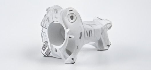 Pieza funcional blanca impresa en 3D